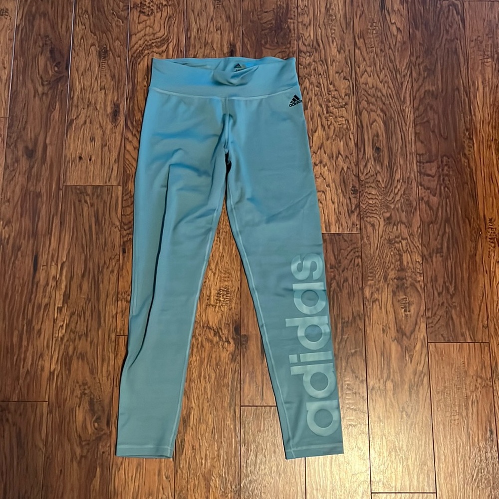 Adidas leggings